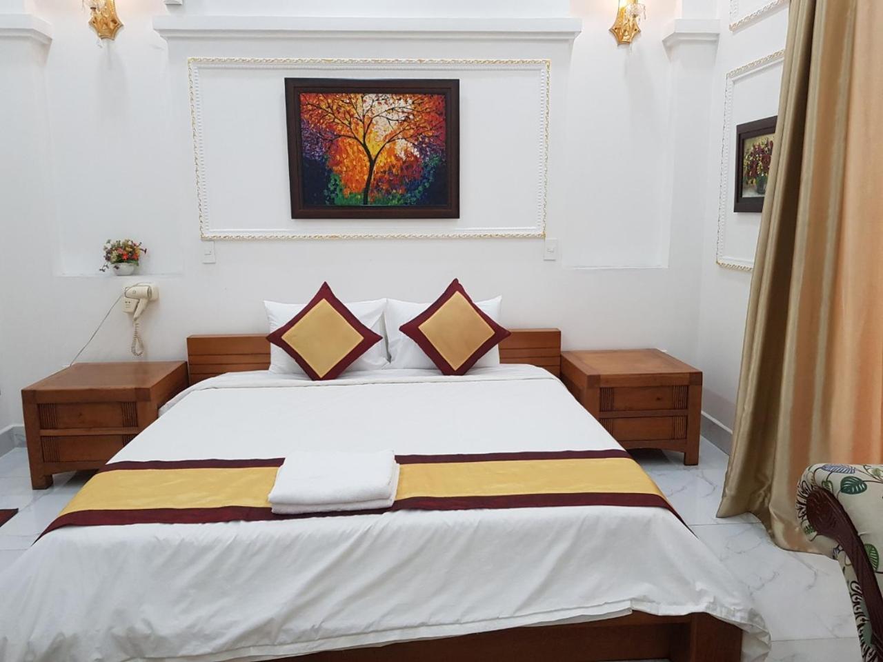 Kim Cuong - Hotel Near Tan Son Nhat Airport Hô Chi Minh-Ville Extérieur photo