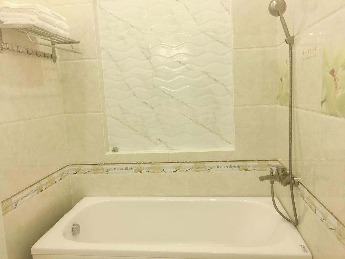 Kim Cuong - Hotel Near Tan Son Nhat Airport Hô Chi Minh-Ville Extérieur photo
